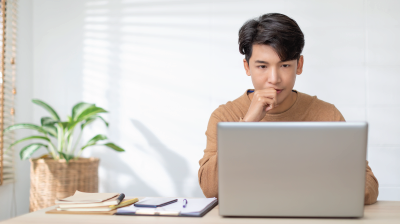 Rutin bermain billiard bisa bikin kamu lebih konsen, lho