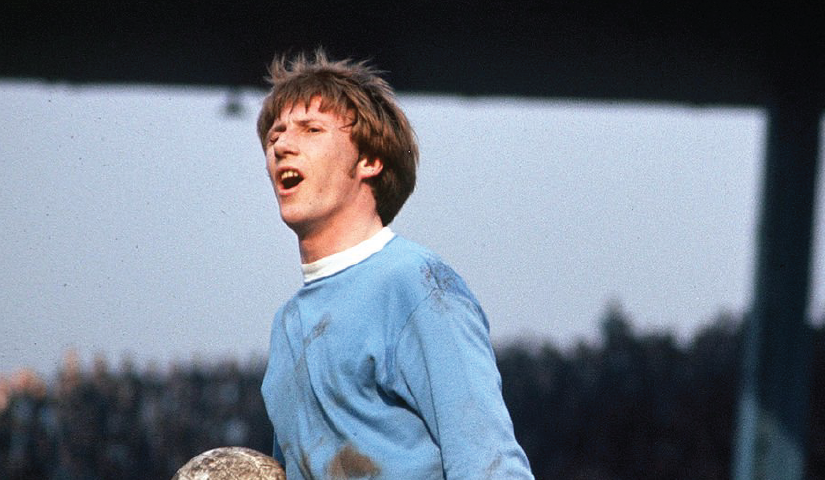 Sosok Pemain Manchester City Colin Bell yang Melegenda