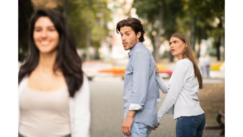 Meme Lucu Distracted Boyfriend
